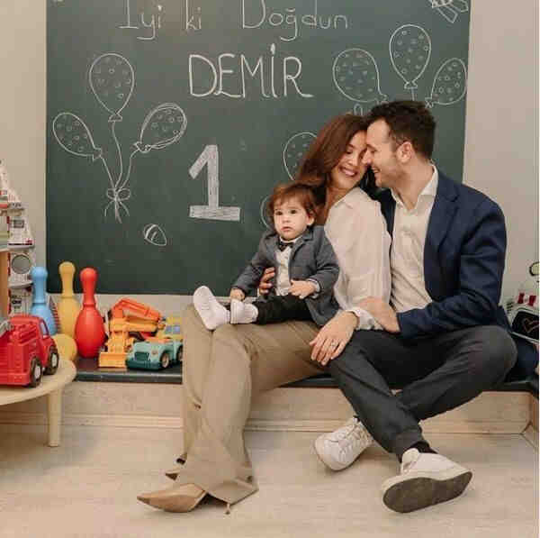 Azra Akın’dan sürpriz proje müjdesi geldi bakın neler anlattı